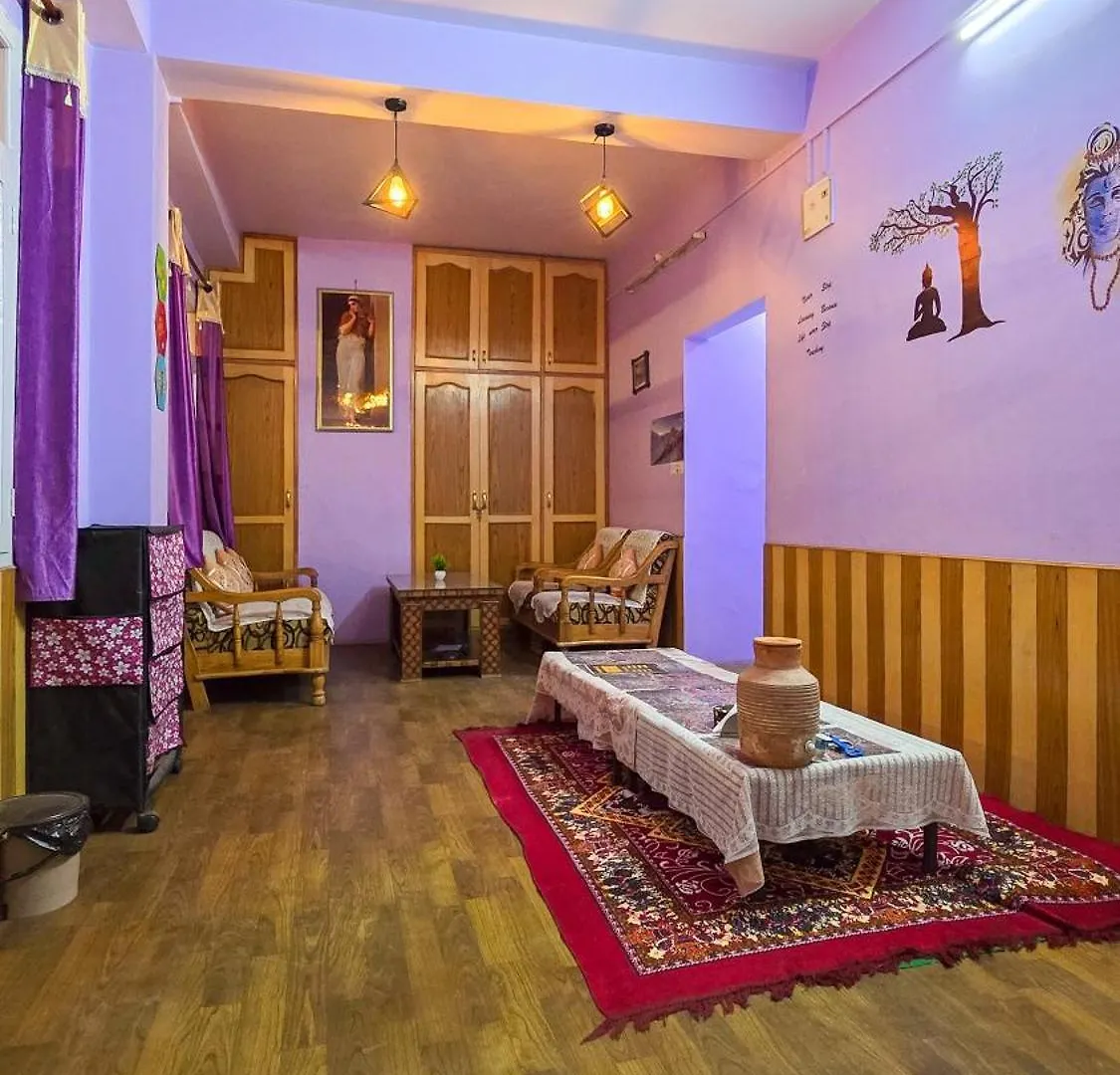 The City Escape Farmstay Shimla 0*,