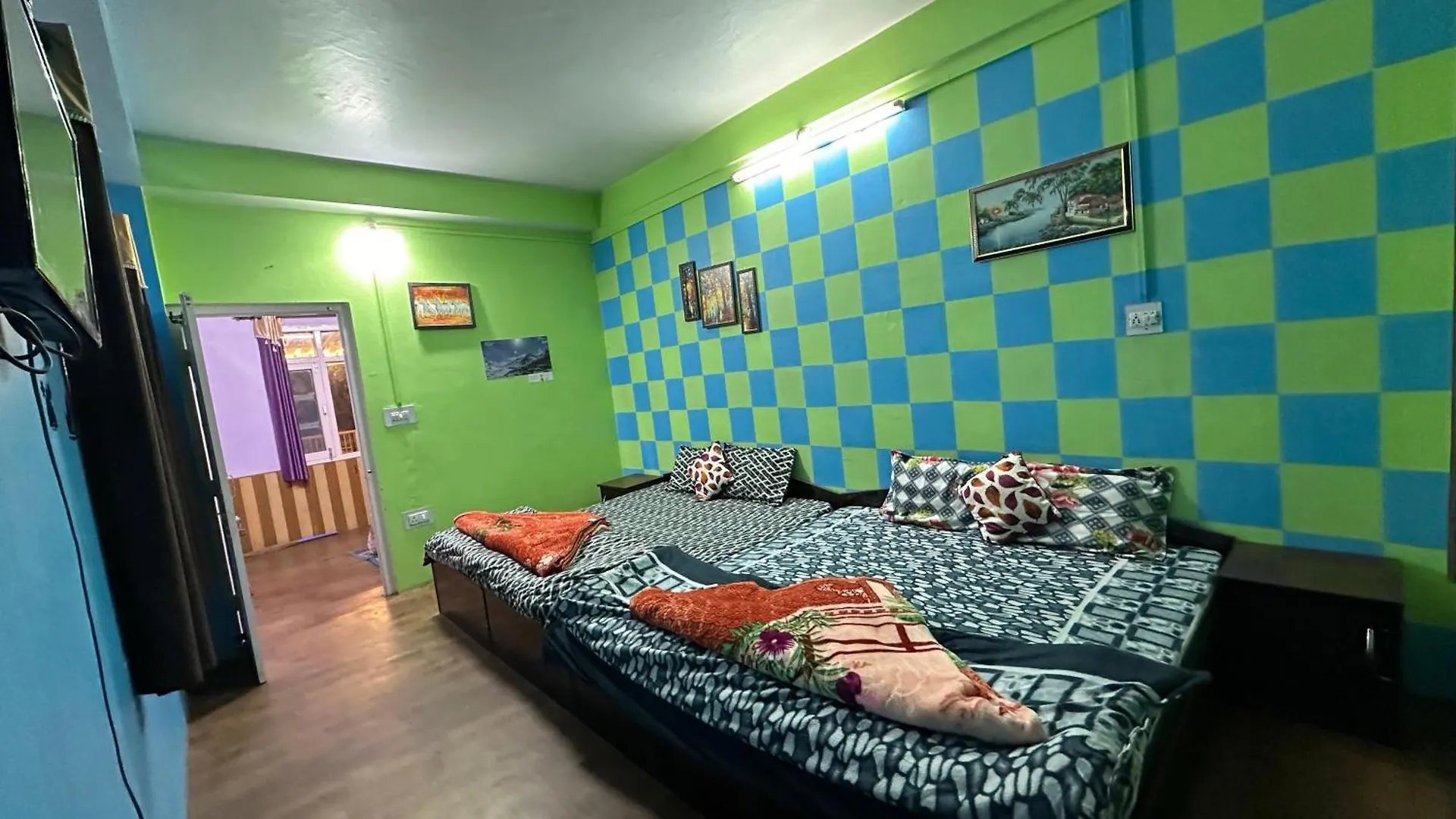 Homestay The City Escape Farmstay Shimla